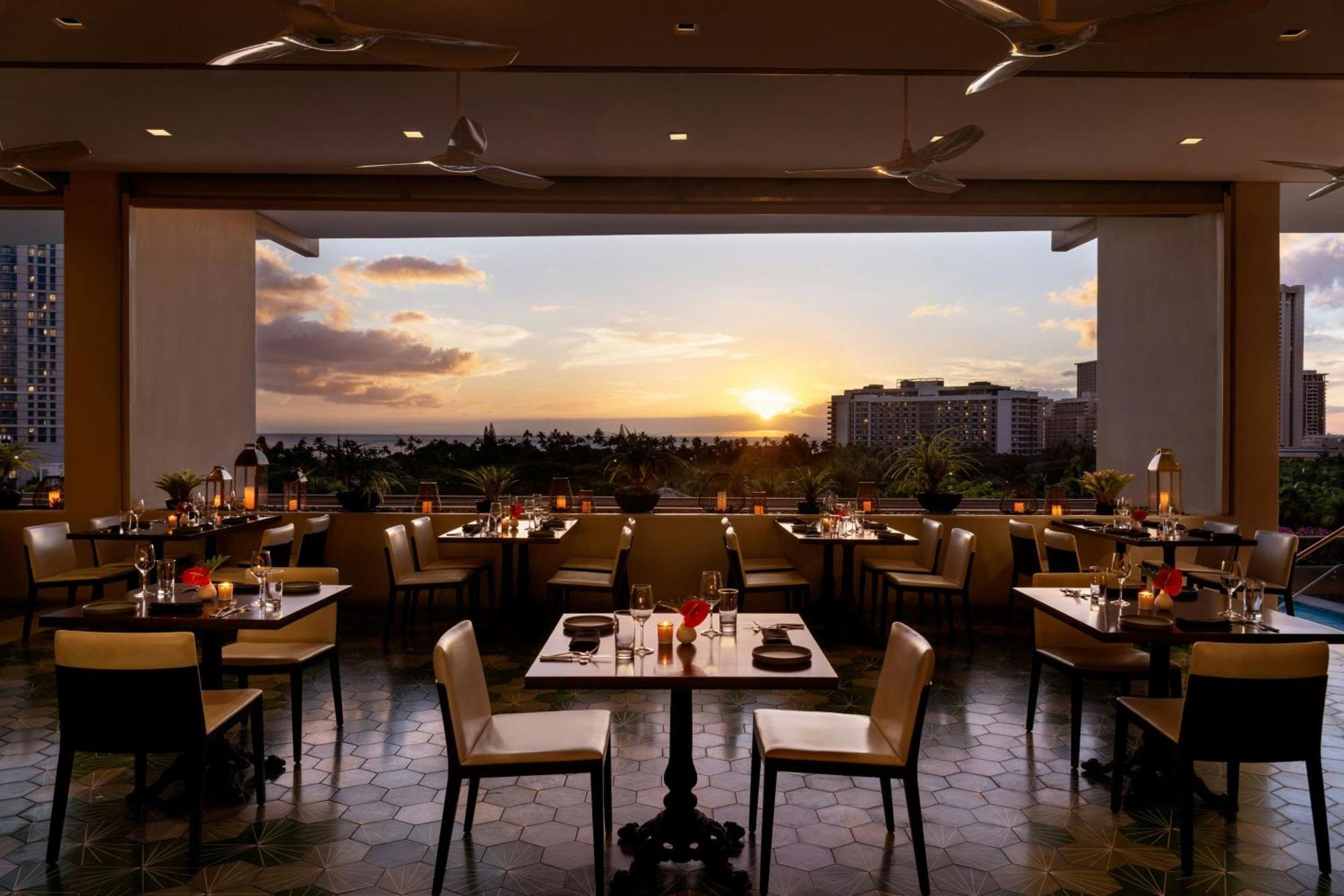 The Ritz-Carlton Residences, Waikiki Beach Hotel Honolulu Exterior photo